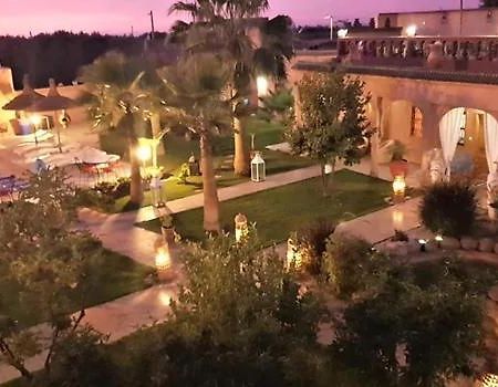 Jenny Lynn Hotel Tazrou ภายนอก รูปภาพ