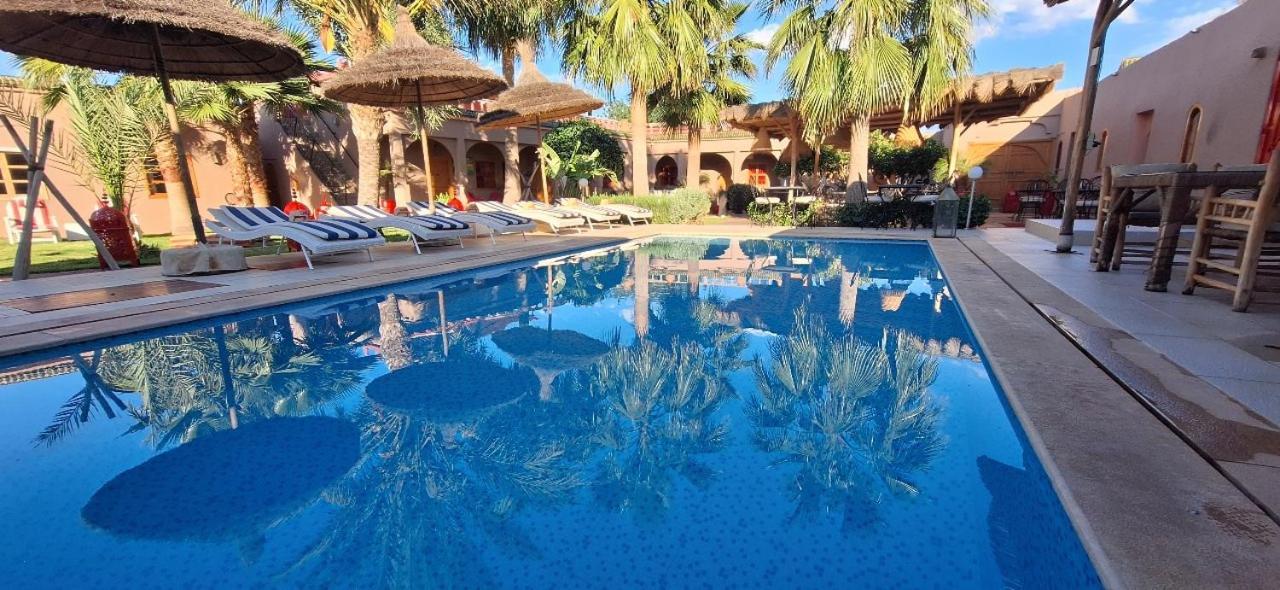 Jenny Lynn Hotel Tazrou ภายนอก รูปภาพ